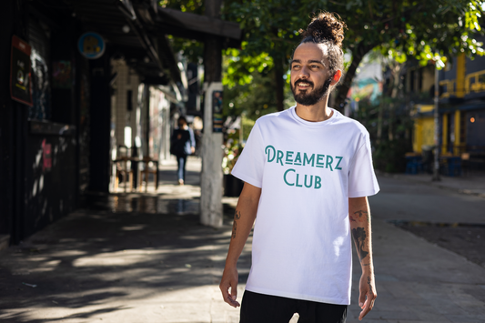 Dreamerz Club T-shirt, Unisex