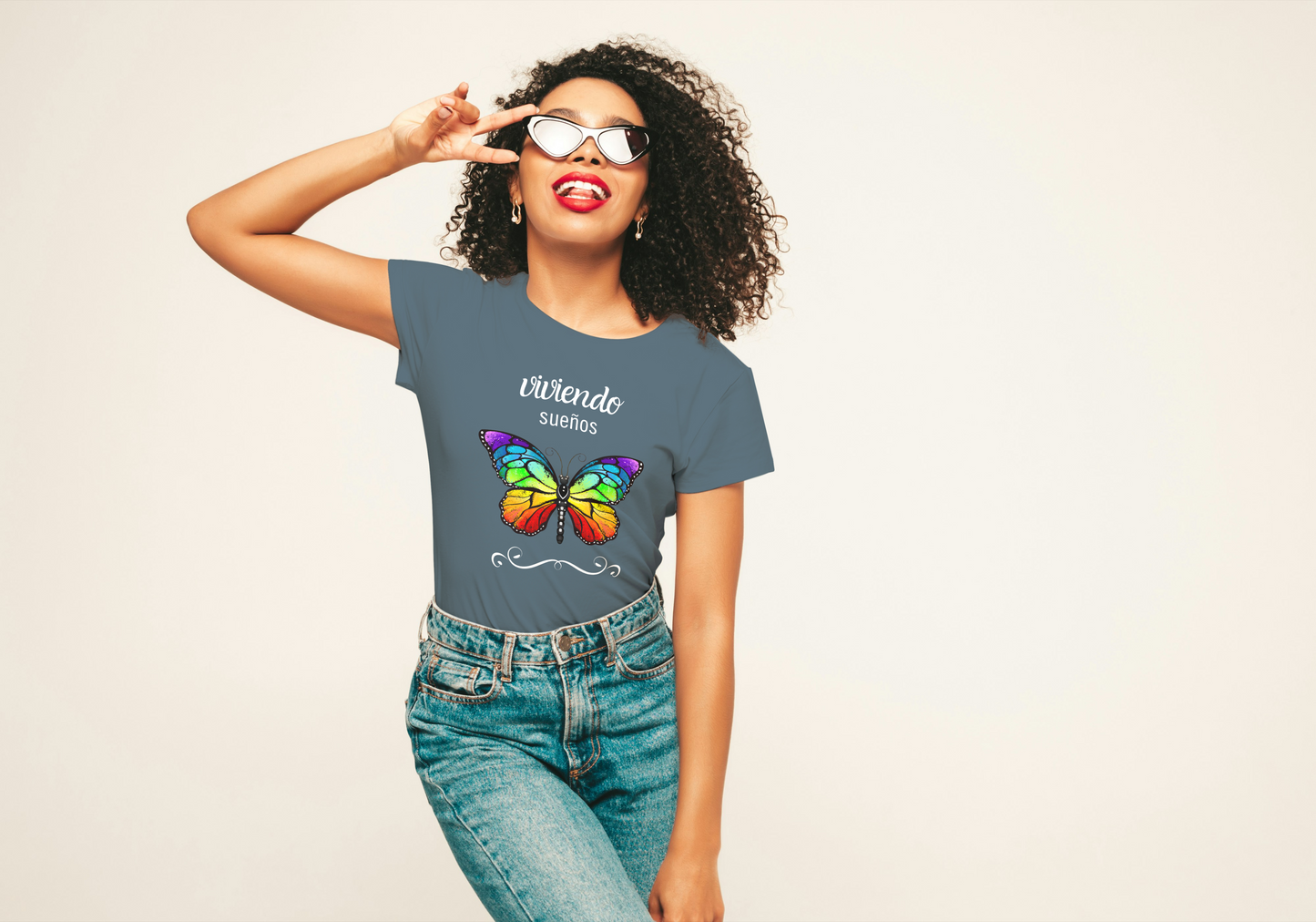 Viviendo Sueños Rainbow Butterfly T-shirt, Women