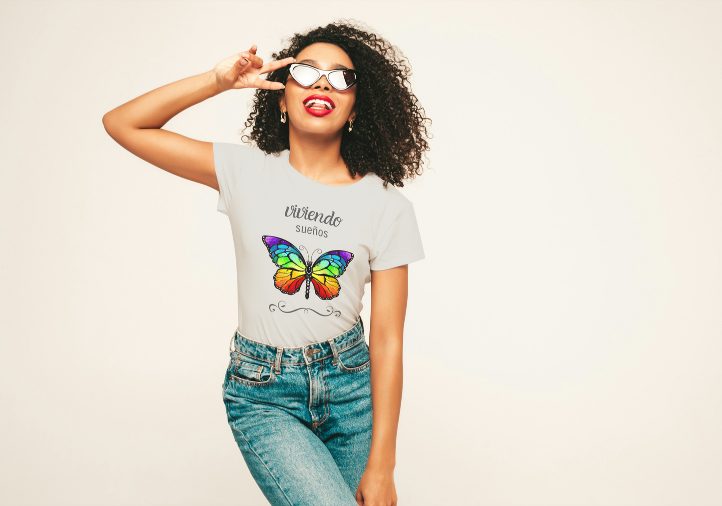 Viviendo Sueños Rainbow Butterfly T-shirt, Women
